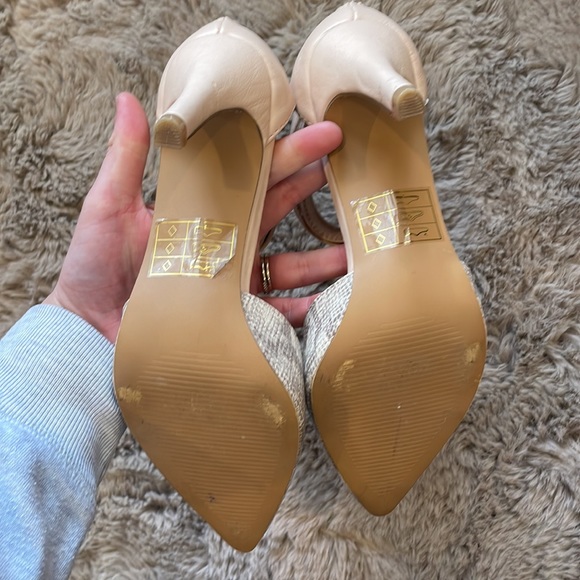 Nine West heels - Picture 2 of 4